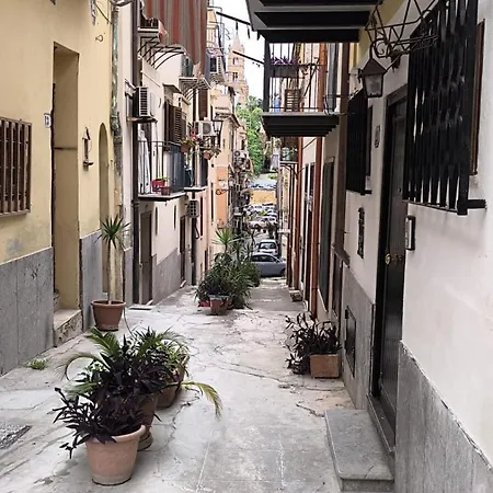 Apartamento Scialari - *